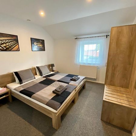 Apartmany Pelhřimov Zewnętrze zdjęcie